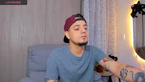 kendel_dimitri online show from 10-12-25, 03:49