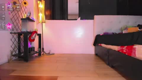 Snapshot of kendra_bailey chatting on 06-11-26, 12:32 Kendra Bailey online show from 06-11-26, 12:32
