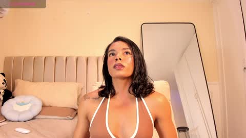 Snapshot of kendra_fit chatting on 07-08-26, 02:16 Lu online show from 07-08-26, 02:16