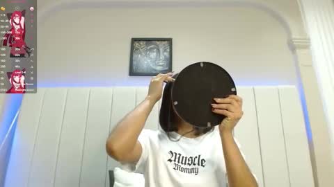 kendra_lux1 online show from 12-22-25, 12:57