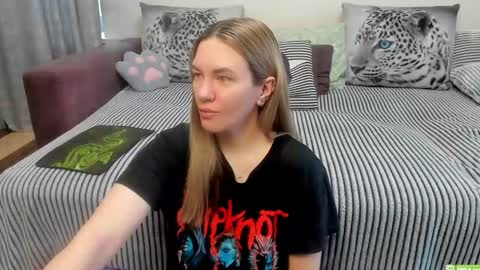 Kendra online show from 05-18-26, 11:32