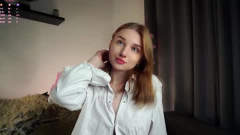 Snapshot of kendrabarby chatting on 11-05-25, 11:21 Eva online show from 11-05-25, 11:21