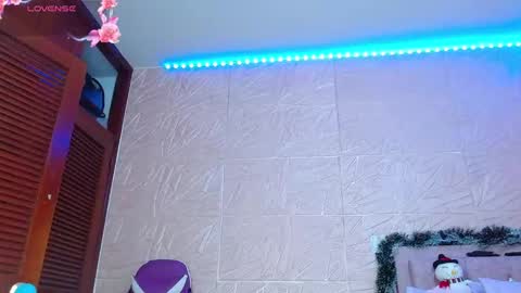 KENDRAPOTTER online show from 01-09-26, 07:37