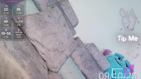 Snapshot of kenia_fox1 chatting on 10-10-25, 06:34 kenia_fox1 online show from 10-10-25, 06:34