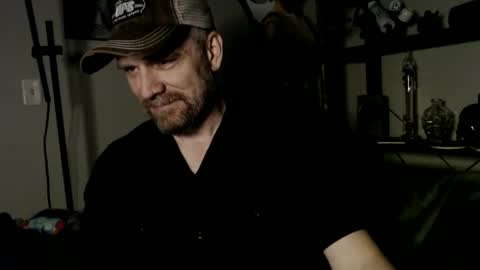 Snapshot of kenkuddles chatting on 02-01-25, 03:08 Ken Kuddles online show from 02-01-25, 03:08