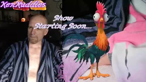 Snapshot of kenkuddles chatting on 06-11-26, 02:33 Ken Kuddles online show from 06-11-26, 02:33