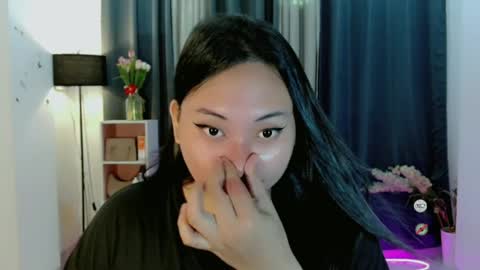 Snapshot of kennaxx69 chatting on 05-15-26, 11:12 kennaxx69 online show from 05-15-26, 11:12