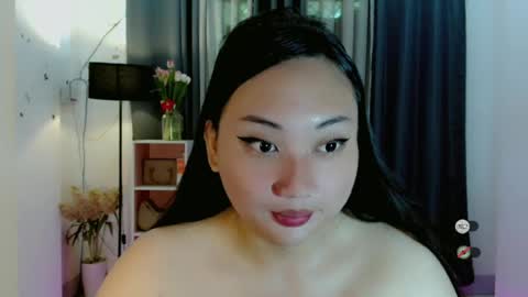 Snapshot of kennaxx69 chatting on 05-22-26, 12:51 kennaxx69 online show from 05-22-26, 12:51