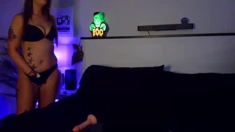 Snapshot of kennedybee chatting on 10-30-25, 03:08 Kennedy online show from 10-30-25, 03:08