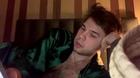 Bennet Shark online show from 02-01-25, 07:02