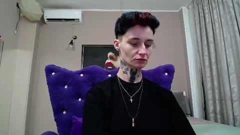 Snapshot of kennyvibe chatting on 07-01-26, 01:56 kennyvibe online show from 07-01-26, 01:56