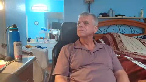 Snapshot of kent_ham chatting on 06-26-26, 02:05 kent_ham online show from 06-26-26, 02:05