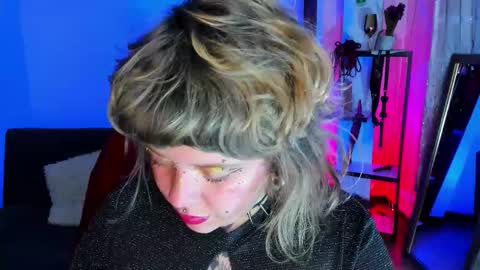 Kenzie online show from 11-29-25, 07:00