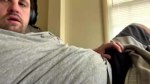 kepkon00 online show from 02-08-26, 09:51