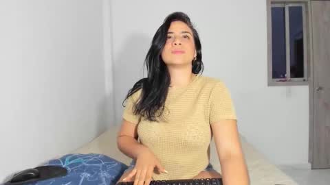 Kerani  online show from 10-22-25, 08:30