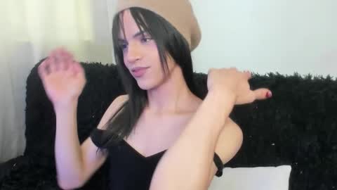 Kerly online show from 10-07-25, 04:37