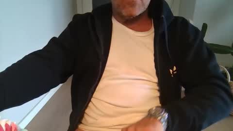 Anton online show from 05-02-26, 03:17