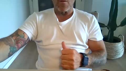 Anton online show from 06-06-26, 10:53