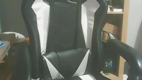 Snapshot of kernelvape chatting on 12-28-24, 10:36 Alex online show from 12-28-24, 10:36