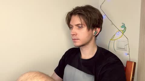 Kero online show from 03-15-26, 08:04