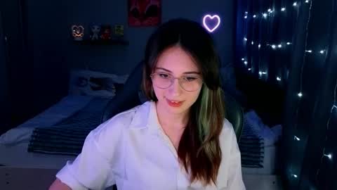 Snapshot of keti_moon chatting on 01-31-26, 07:11 Keti 3 online show from 01-31-26, 07:11