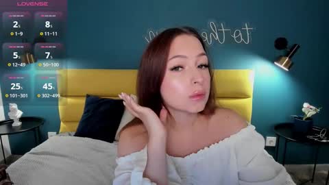 KatrinaKetrin online show from 09-18-25, 01:40
