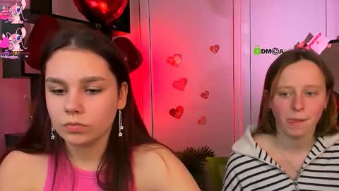 keuli_li online show from 02-12-26, 06:41