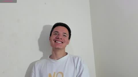 Snapshot of kevin_8686 chatting on 05-25-26, 04:51 kevin_8686 online show from 05-25-26, 04:51