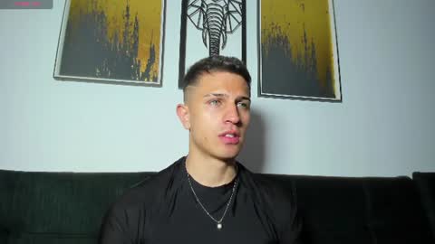 Snapshot of kevin_ahs1 chatting on 06-19-26, 11:19 Kevin Ahs online show from 06-19-26, 11:19