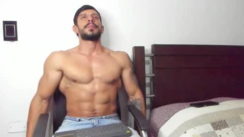 kevin_malone22 online show from 10-22-25, 02:56