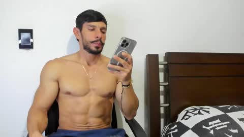 kevin_malone22 online show from 02-02-26, 03:16