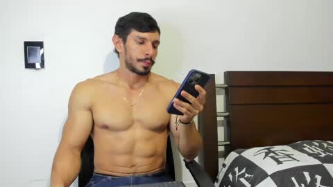 kevin_malone22 online show from 04-08-26, 02:22