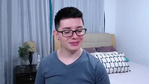 Kevin online show from 04-04-26, 08:39