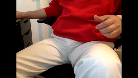 Snapshot of kevinkunze chatting on 01-01-25, 09:20 KevinKunze online show from 01-01-25, 09:20