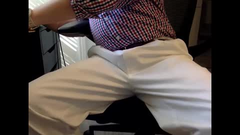 Snapshot of kevinkunze chatting on 01-18-25, 08:40 KevinKunze online show from 01-18-25, 08:40