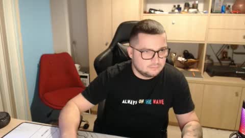 Kevinn online show from 10-19-25, 06:30