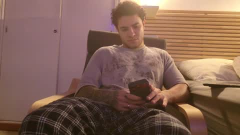 Snapshot of kevinwolf777 chatting on 03-16-26, 03:12 Kevin online show from 03-16-26, 03:12