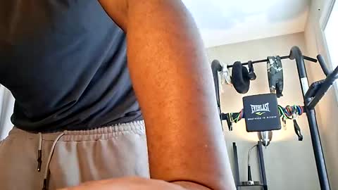 Keybump online show from 03-05-26, 04:25