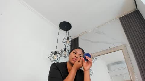 Snapshot of keyla_mejia chatting on 06-25-26, 11:59 Keyla online show from 06-25-26, 11:59