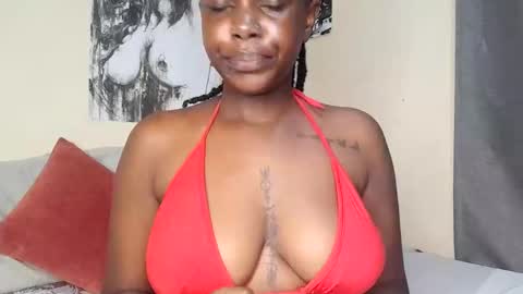 keyla online show from 11-01-25, 02:41