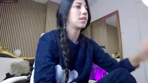 Snapshot of keylablair chatting on 02-18-25, 06:15 KeylaBlair online show from 02-18-25, 06:15