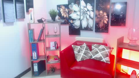 Keyla  online show from 01-11-25, 04:46