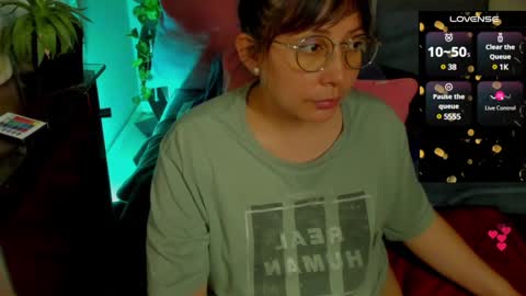 Danna Sofia online show from 02-04-25, 02:49