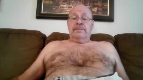 Kent online show from 11-25-25, 03:12