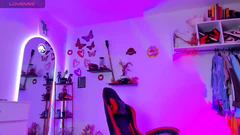 khalessi07 online show from 03-26-26, 03:06