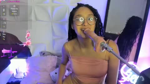Khalifa online show from 10-15-25, 04:56