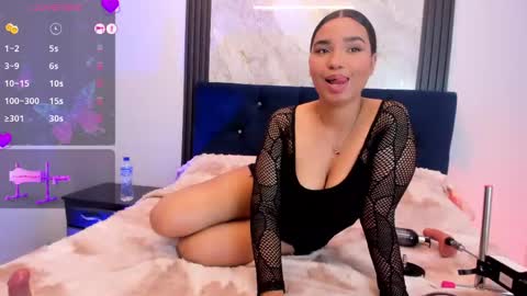 Snapshot of khateandersson chatting on 05-31-26, 06:09 khateandersson online show from 05-31-26, 06:09