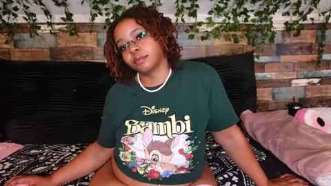 Snapshot of khayaparker chatting on 10-08-25, 04:04 Khaya online show from 10-08-25, 04:04