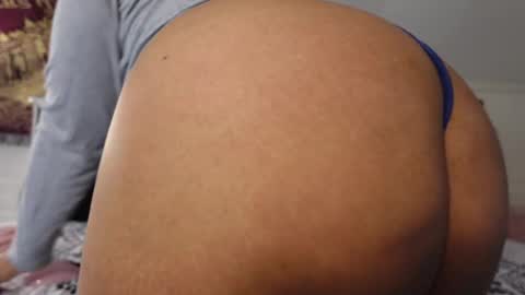 Snapshot of khayaparker chatting on 10-16-25, 06:31 Khaya online show from 10-16-25, 06:31