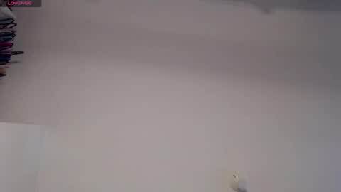 khloe33 online show from 04-14-26, 10:38